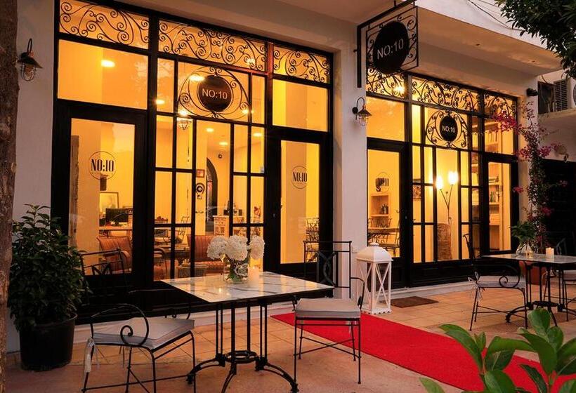 Номер Стандарт Вид на Сад, No 10