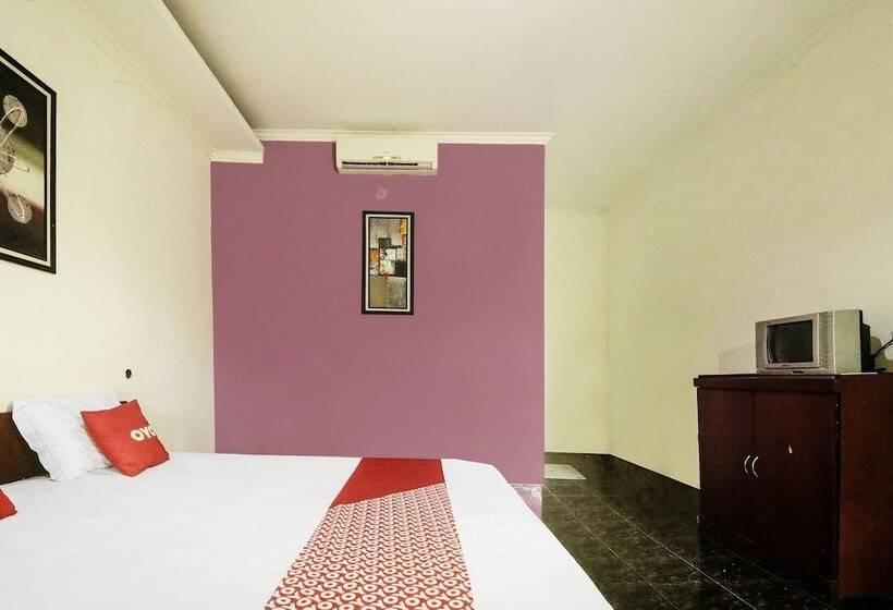 غرفة قياسية, Oyo 90490 Hotel Nyi Rindang