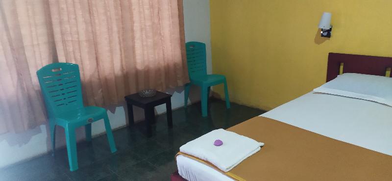 غرفة قياسية, Oyo 90490 Hotel Nyi Rindang