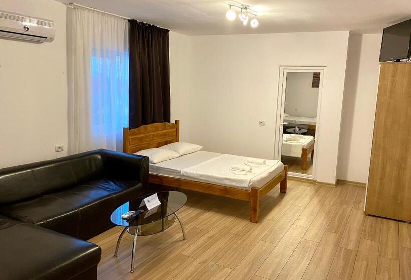 スーペリアールーム, Vila Cochilia Costinesti Ultracentral 3 Stele