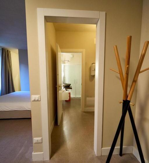 اتاق لوکس, Ginevra Boutique Rooms Palazzo Leosini Residenze D Epoca