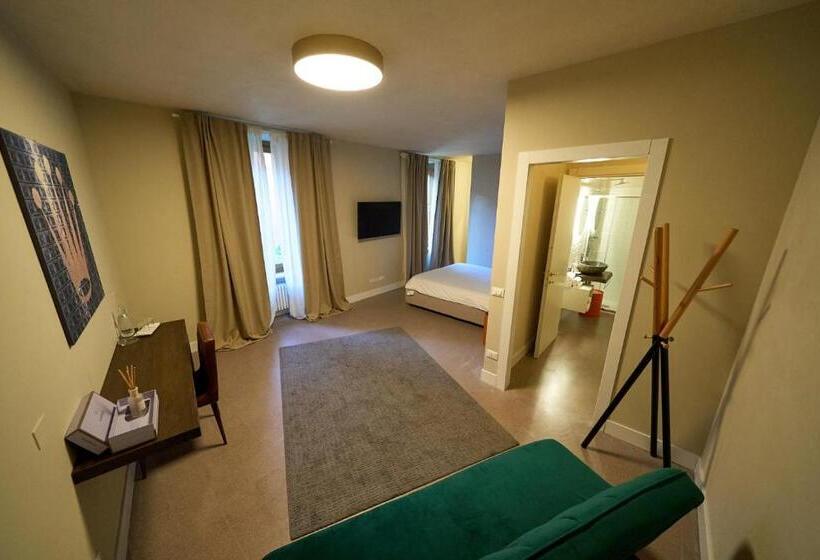 اتاق لوکس, Ginevra Boutique Rooms Palazzo Leosini Residenze D Epoca
