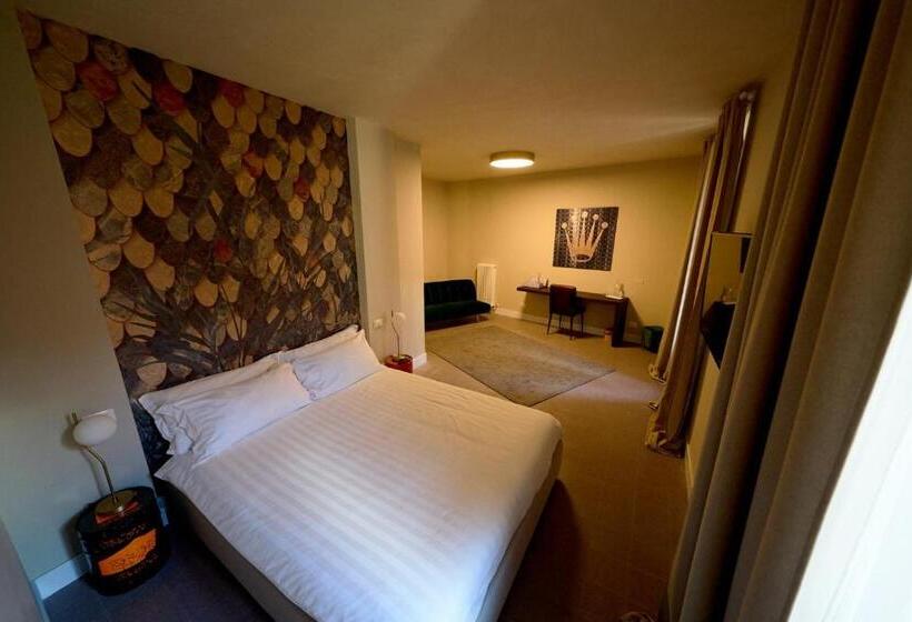 اتاق لوکس, Ginevra Boutique Rooms Palazzo Leosini Residenze D Epoca