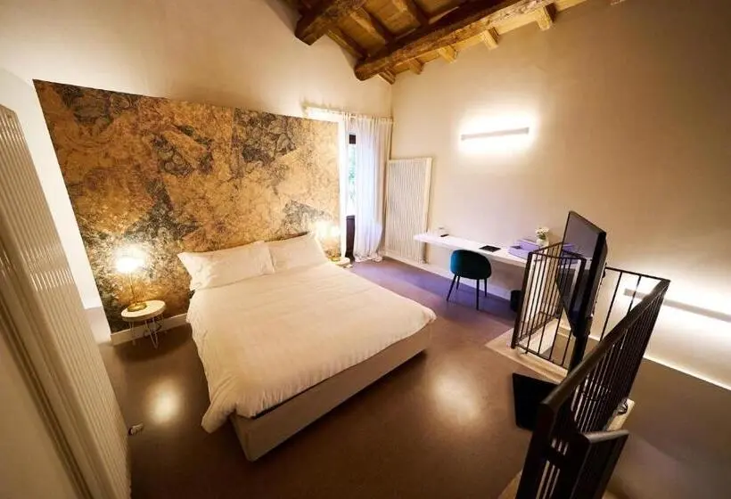 سوییت لوکس, Ginevra Boutique Rooms Palazzo Leosini Residenze D Epoca