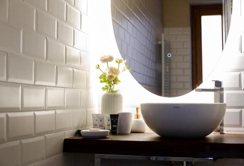 اتاق سوپریور, Ginevra Boutique Rooms Palazzo Leosini Residenze D Epoca