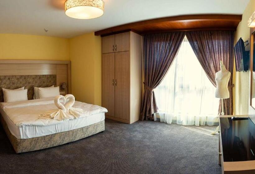 Apartamento Superior 1 Dormitorio, Boutique Hotel Provence бутик хотел прованс