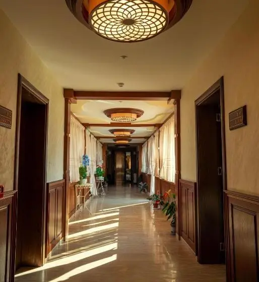 スタンダードスタジオ, Boutique Hotel Provence бутик хотел прованс