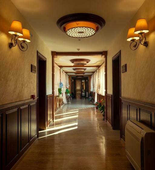 Номер Стандарт с Балконом, Boutique Hotel Provence бутик хотел прованс