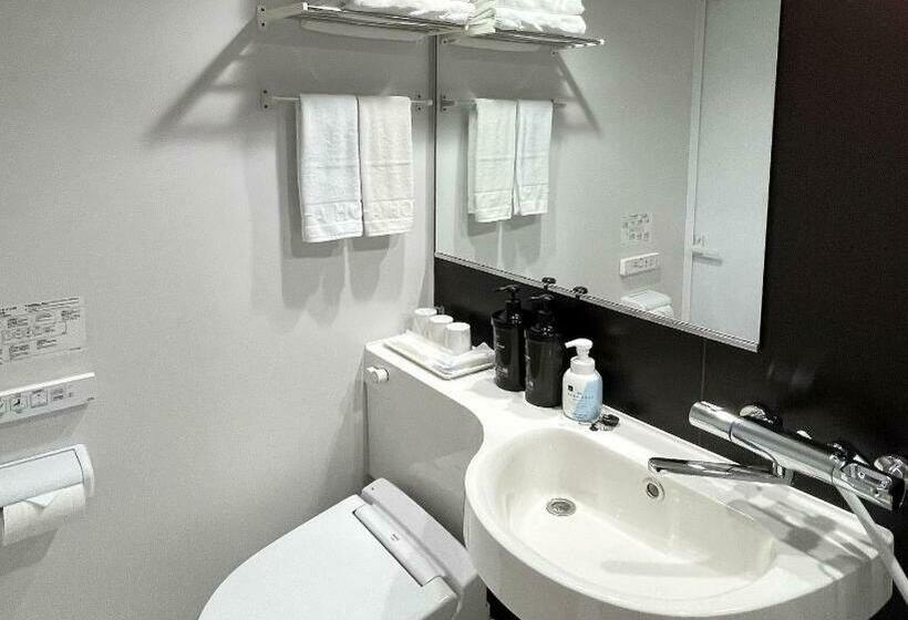 اتاق راحتی سه تخته, 対馬 Central Park