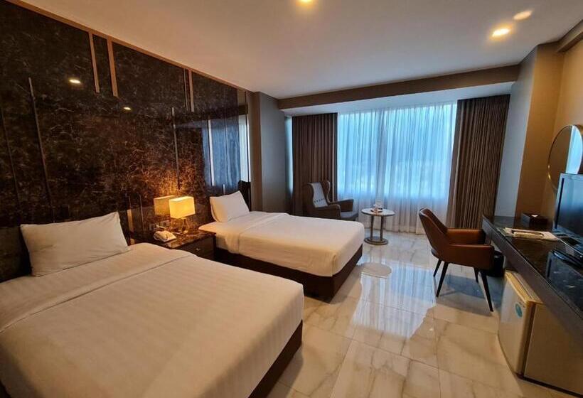 Номер Deluxe, Chaisaeng Palace