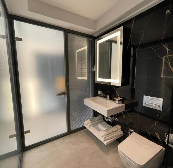 Номер Superior, Gumus Peninsula