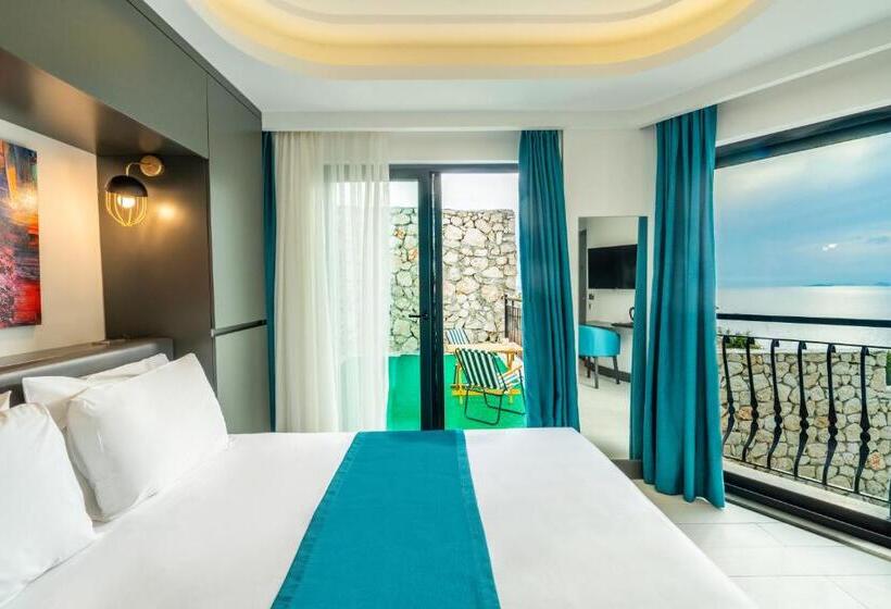 Номер Стандарт с Террасой, Gumus Peninsula