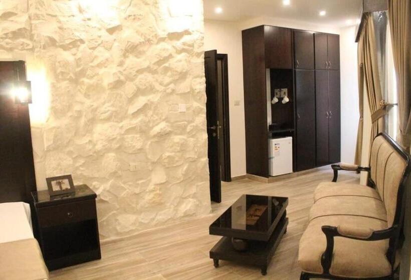 سوییت خانوادگی, Mount Nebo Hotel & Restaurant Madaba City Center