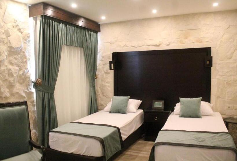 اتاق لوکس, Mount Nebo Hotel & Restaurant Madaba City Center