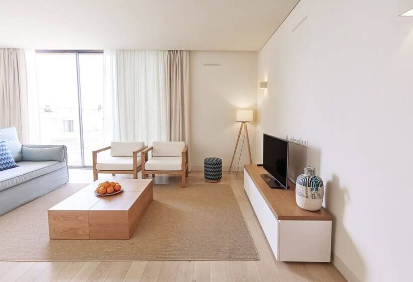Apartamento 3 Dormitórios, White Shell Beach Villas