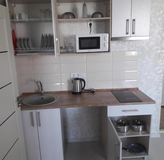 חדר סטנדרט לשלושה, Apart Hotel Sky