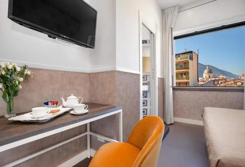 اتاق لوکس, La Cassarmonica Guest House