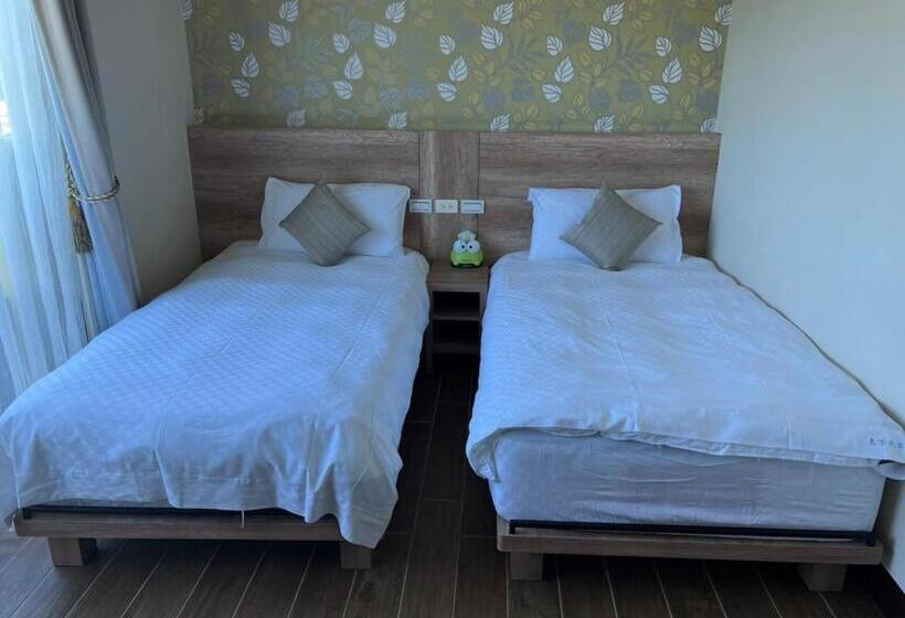 اتاق استاندارد با بالکن, 太魯閣惠宇民宿