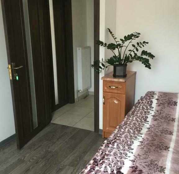 اتاق استاندارد, Privatnyy Khostel