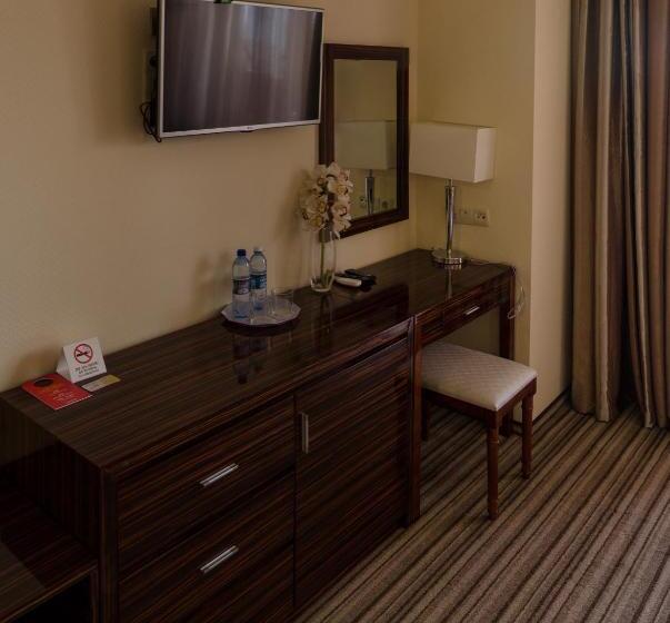 اتاق سوپریور یک تخته, Fortuna