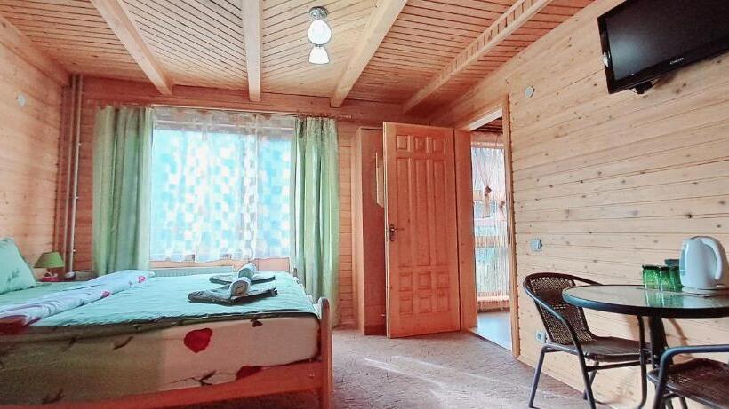 اتاق خانوادگی با چشم‌انداز کوه, гірська соната