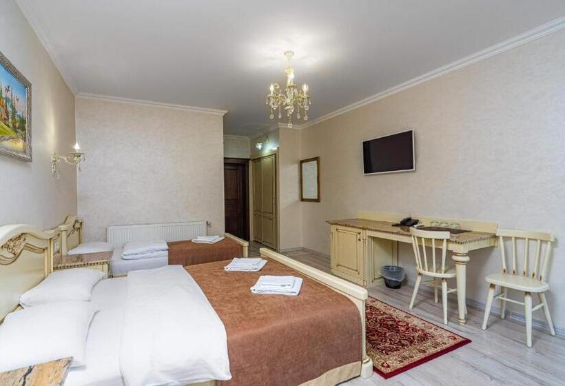 اتاق استاندارد سه نفره, Diamond Resort White