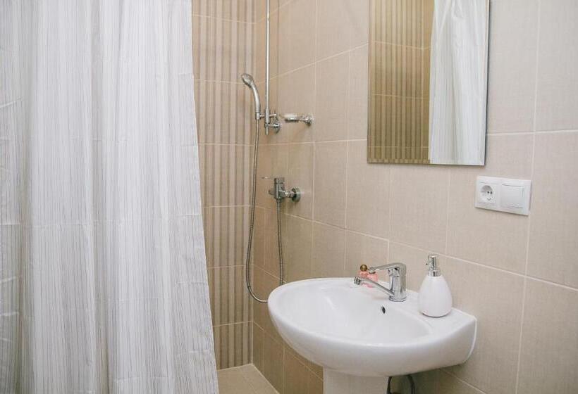 חדר דלוקס, Dikanka