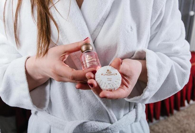 חדר דלוקס, Dikanka