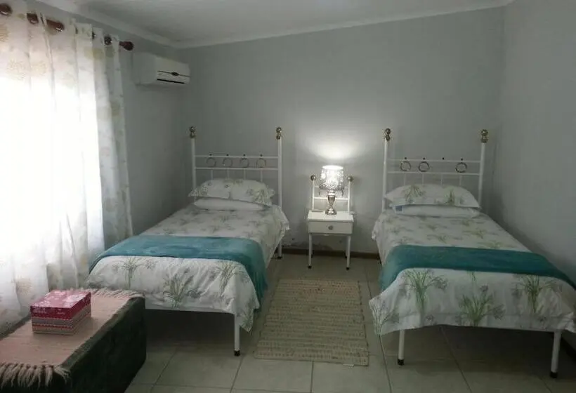 スタンダードルーム, Middelkraal Accommodation