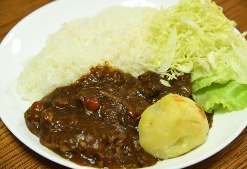 غرفة إقتصادية, ファミリー不向き!!素泊まり一棟貸切りではない個室の静かな方限定無料wifi