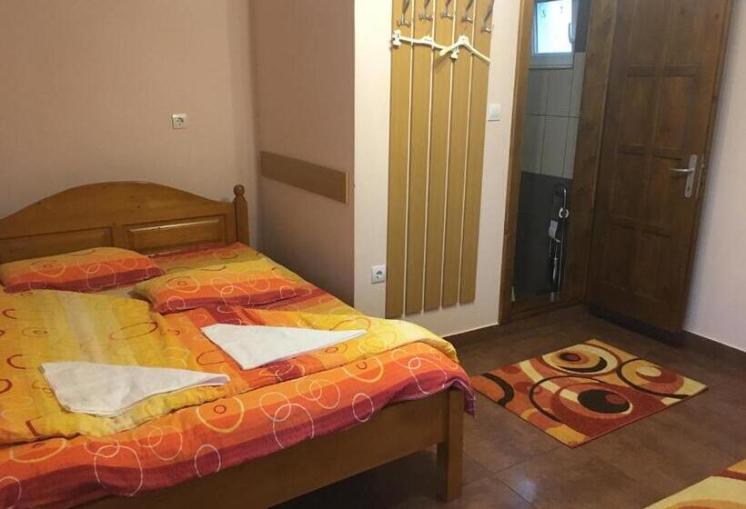 חדר סטנדרט נוף לגינה, Casa Bambi