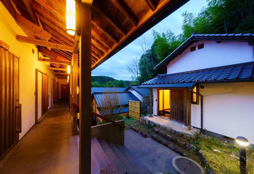 四人标准间, Ryoan Fukinotou