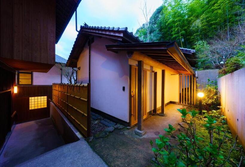 豪华房间, Ryoan Fukinotou