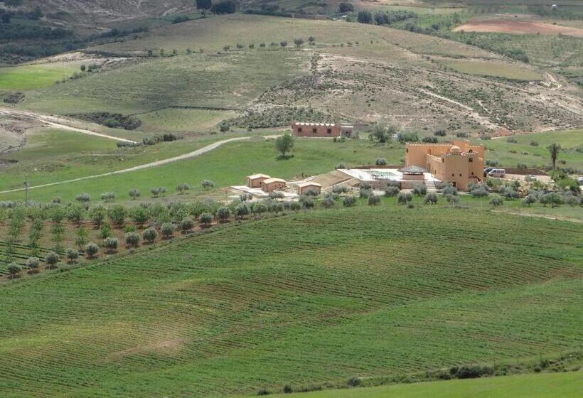 کلبه ییلاقی, Gîte Raid Oriental