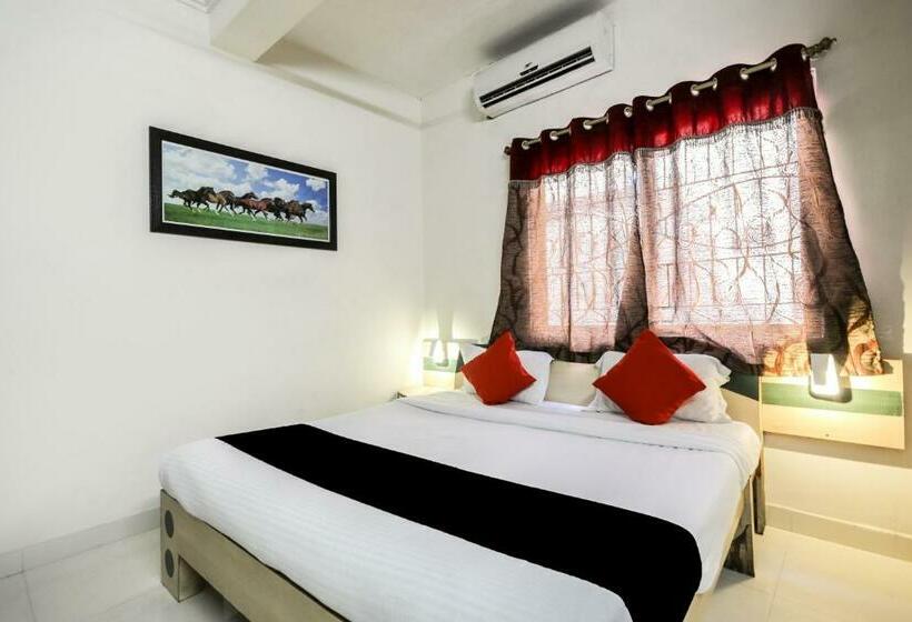 اتاق استاندارد, Collection O 3761 Hotel Shree Datta