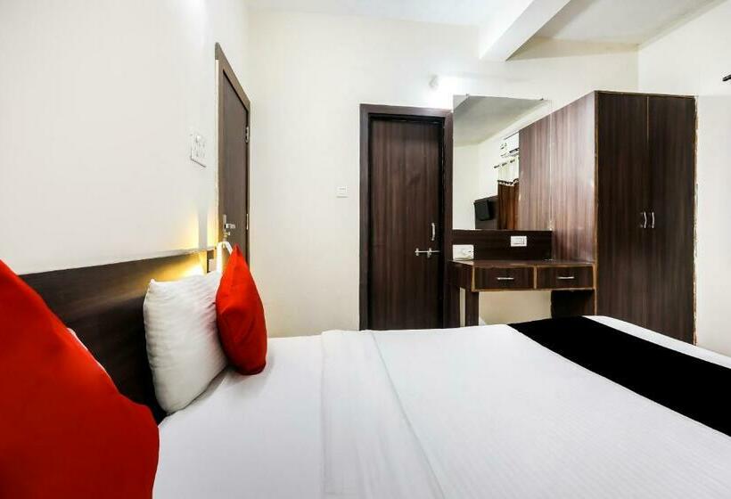 اتاق استاندارد, Collection O 3761 Hotel Shree Datta