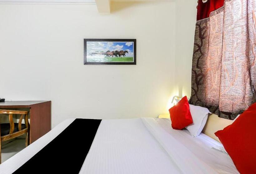 اتاق استاندارد, Collection O 3761 Hotel Shree Datta