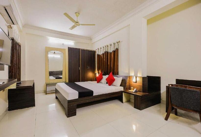 اتاق استاندارد, Collection O 3761 Hotel Shree Datta