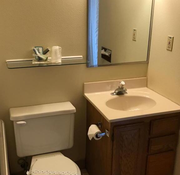 غرفة إقتصادية, Exxon Quik Stop & Motel