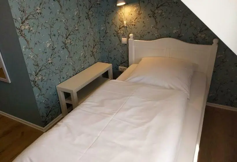 スタンダードシングルルーム, Das Gartenhaus