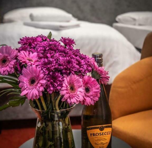 Номер Стандарт Трехместный, Novy Kastiel Self Check In