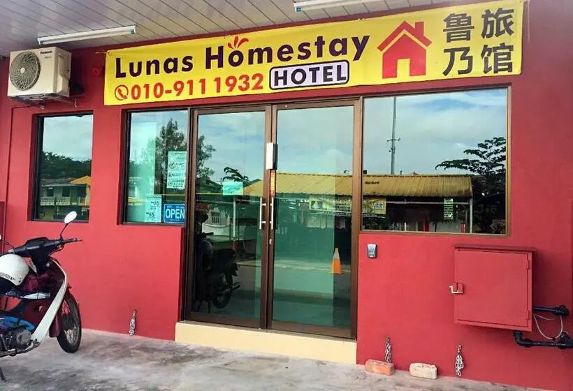 デラックスルーム, Lunas Homestay By Yolodge