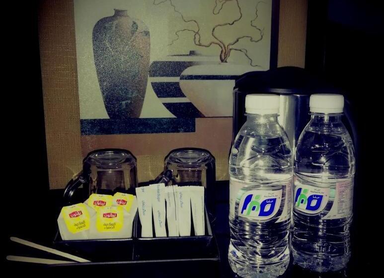 غرفة قياسية مطلة على المدينة, Nafal Hotel Suites