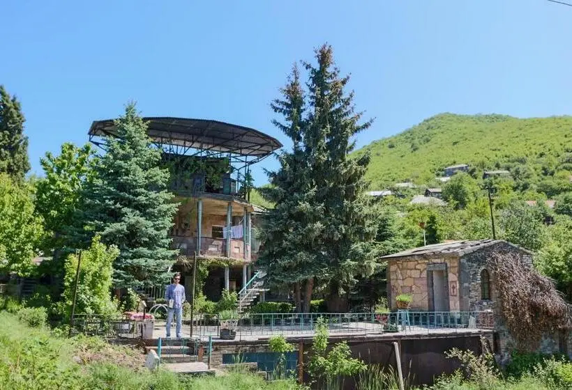 اتاق استاندارد یک نفره, Guest House Mary