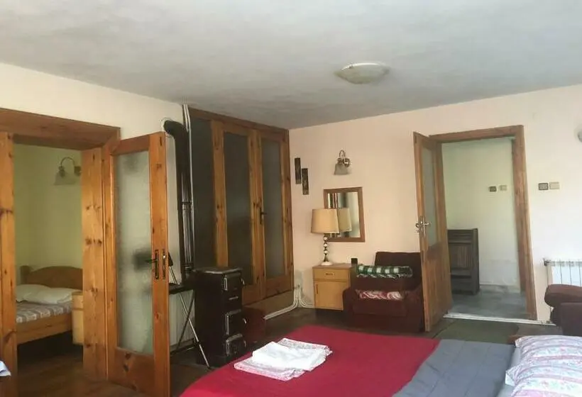 庭の見える1ベッドルームアパートメント, Luylyana Guesthouse