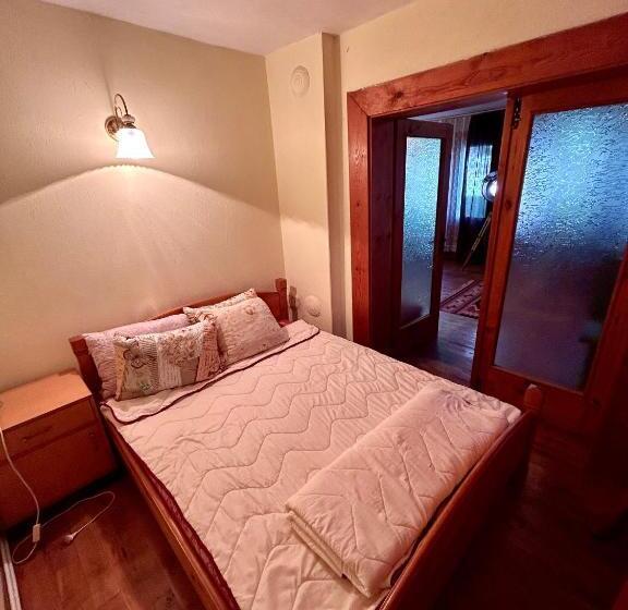 Апартаменты 1 Спальня Вид на Сад, Luylyana Guesthouse