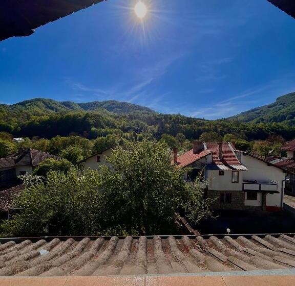 Family Suite, Luylyana Guesthouse