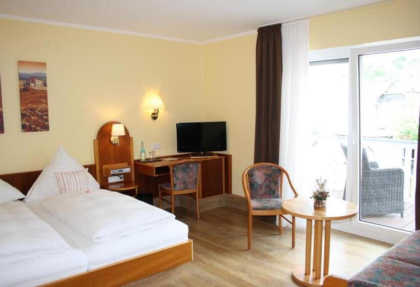 חדר סטנדרט עם מרפסת, Metzgerei Moselgasthof Andries