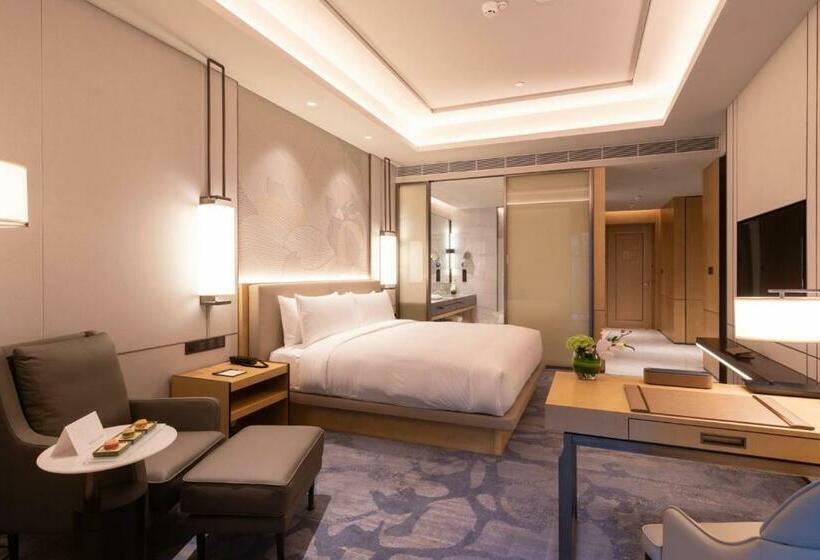 Номер Premium с Балконом, Gran Melia Chengdu
