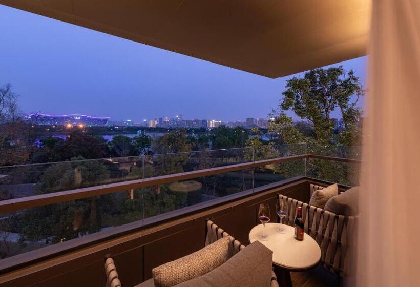 Люкс, Gran Melia Chengdu